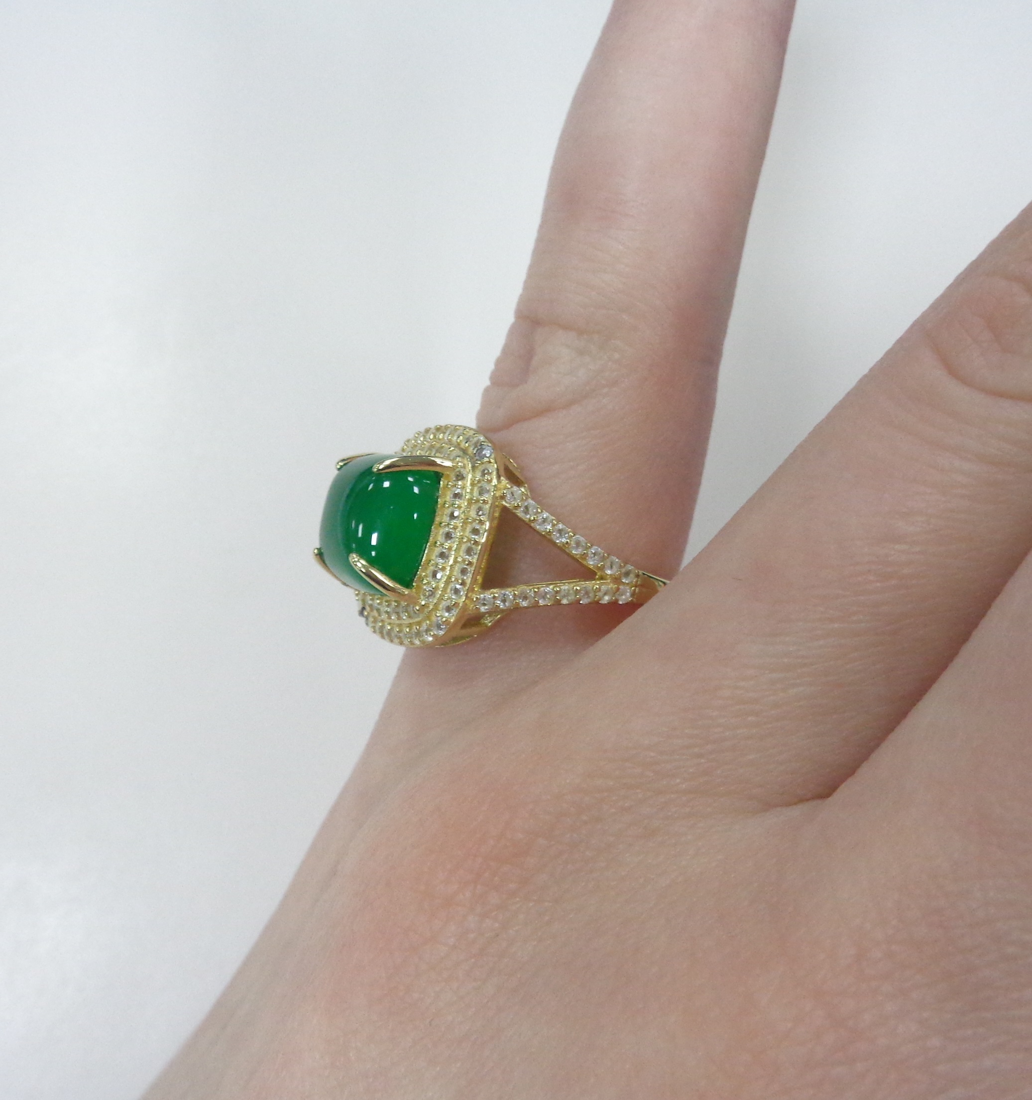 Серебряное кольцо с халцедоном